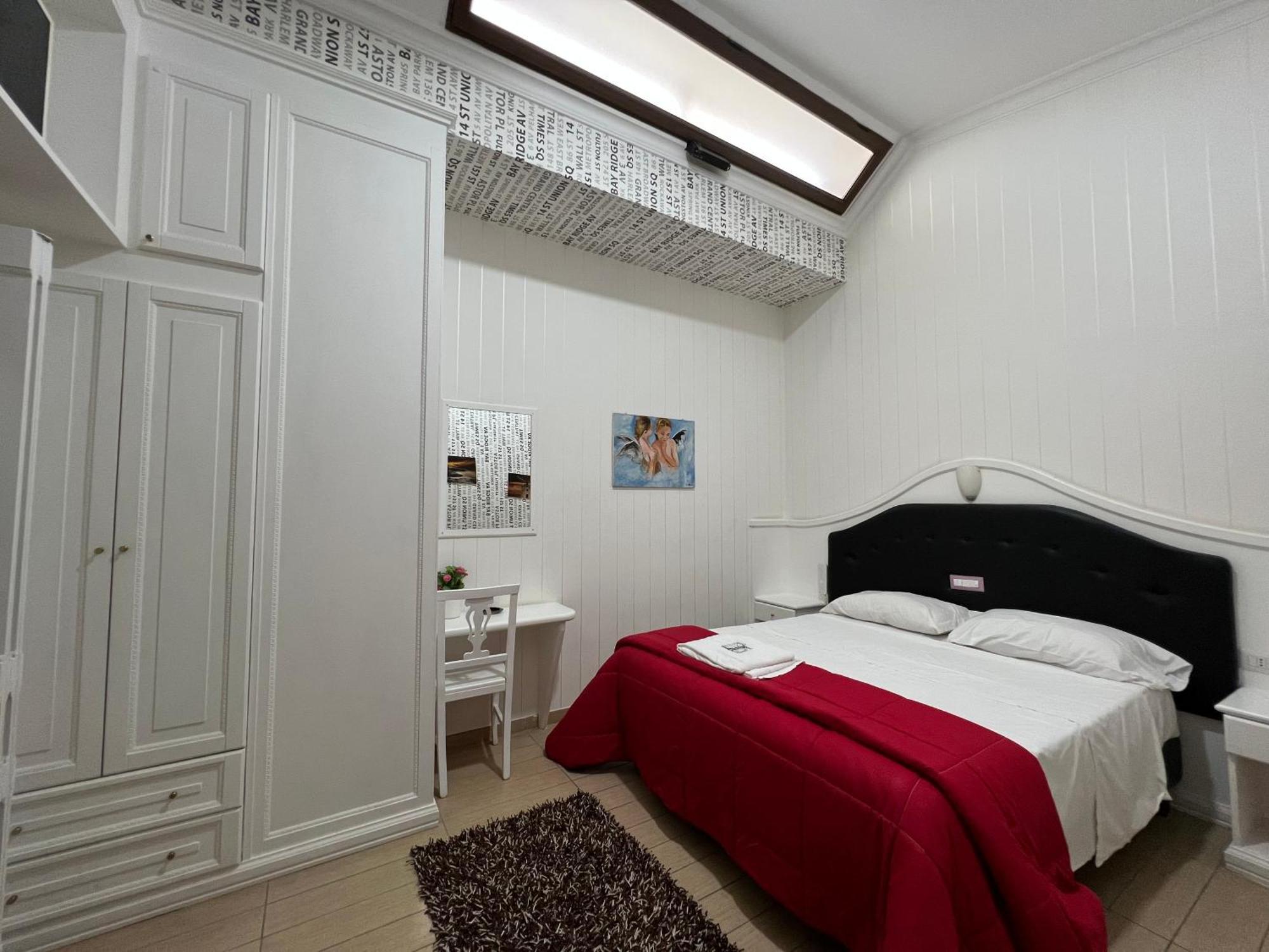 Hotel Tiffany Varcaturo Extérieur photo